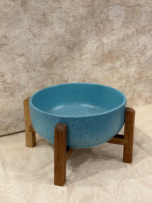 CERAMIC SERVING BOWL WITH WOOD STAND