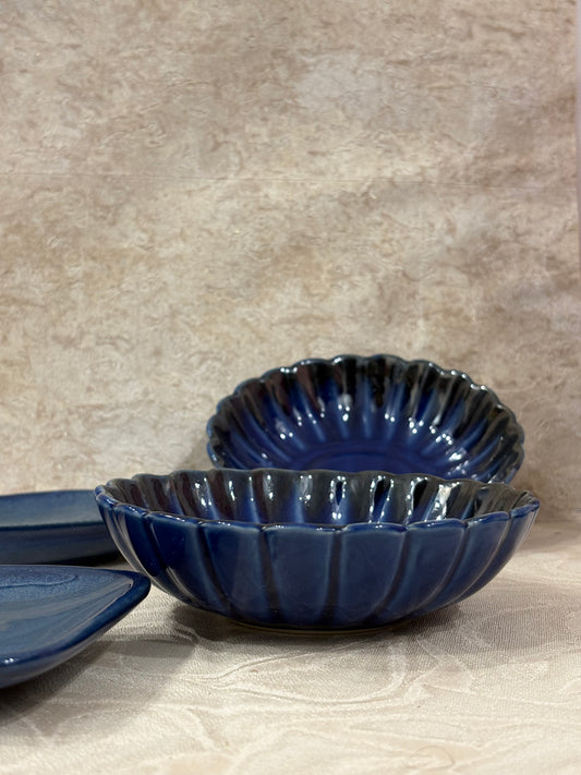 CERAMIC SMALL FLOWER SHAPED BOWL