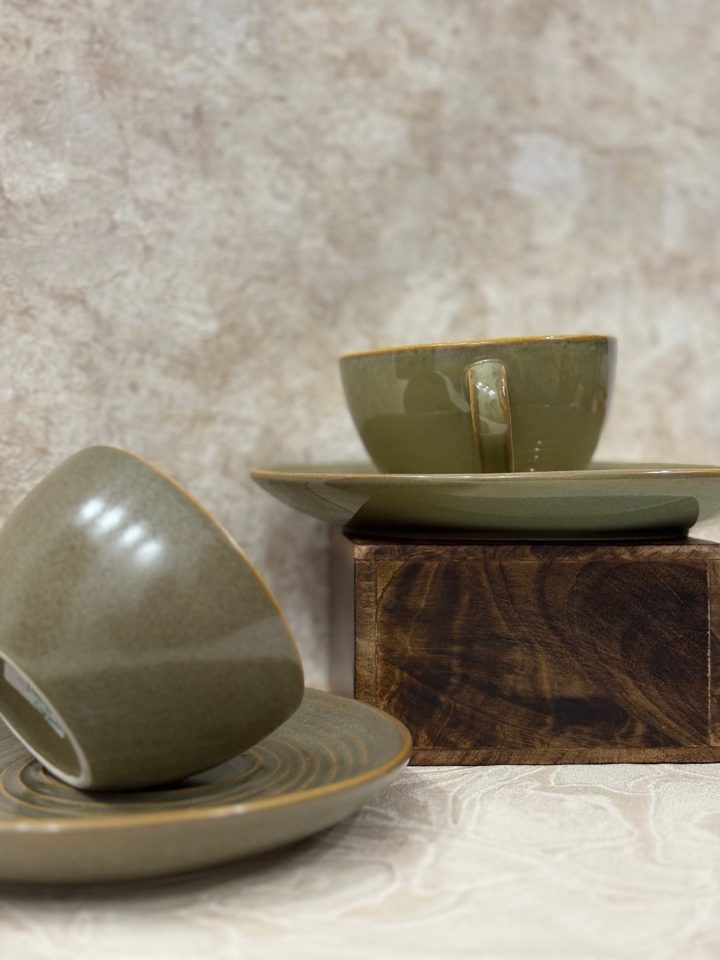 Porcelain Lines Cup & Saucer Set