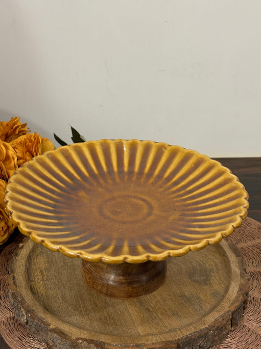 CERAMIC SERVING PLATTER WITH WOOD BASE