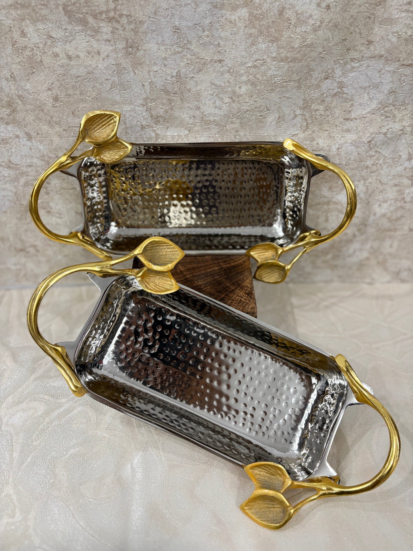 METAL SILVER SERVING PLATTER WITH LEAF HANDLES