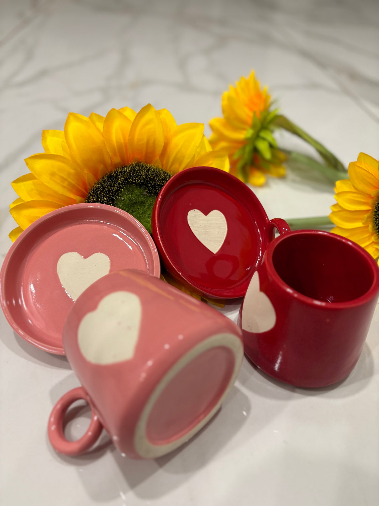 CERAMIC HEART COFFEE MUGS